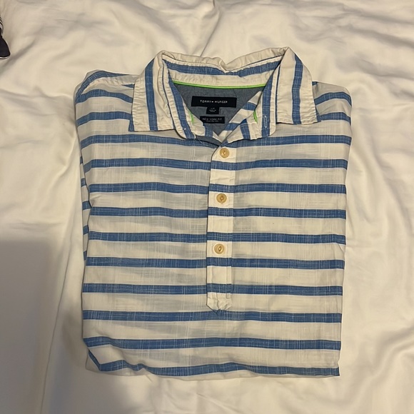 Tommy Hilfiger shirt - Picture 2 of 4